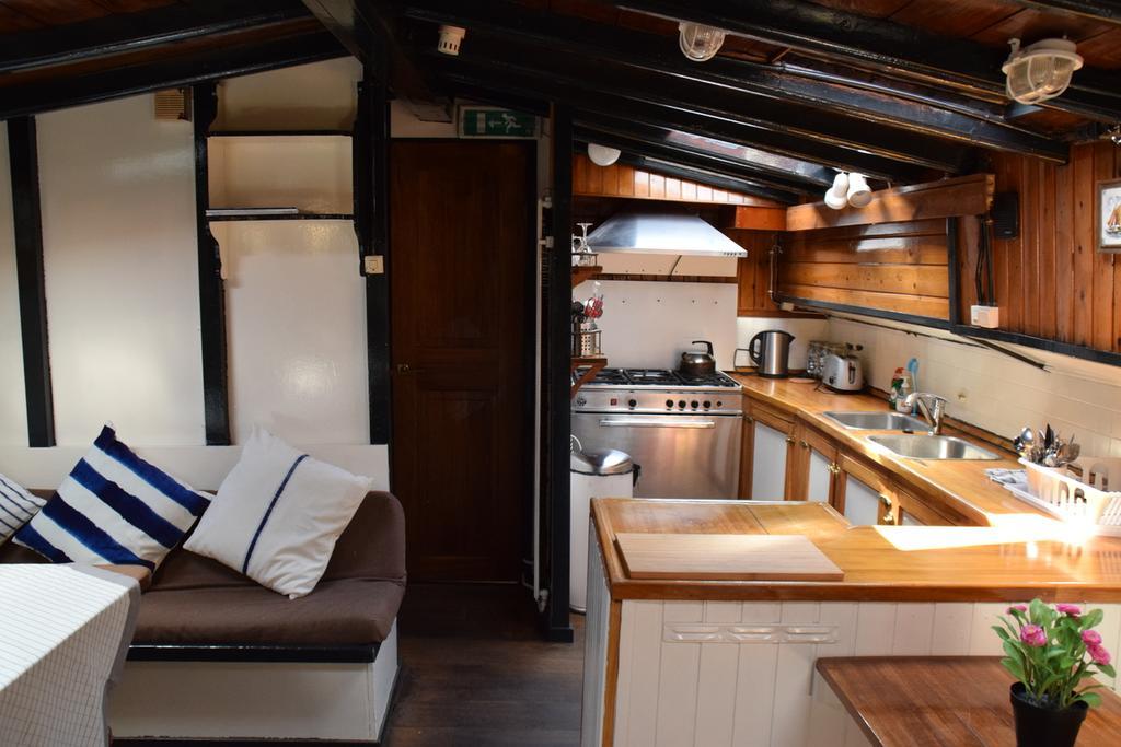 Boat-Apartment Rotterdam Fokkelina Exterior photo